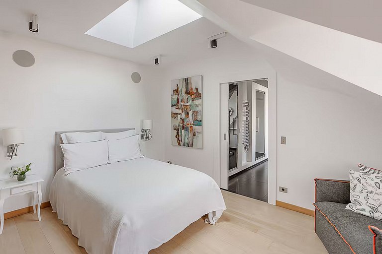 Par134 - Stunning apartment in St Germain des Prés