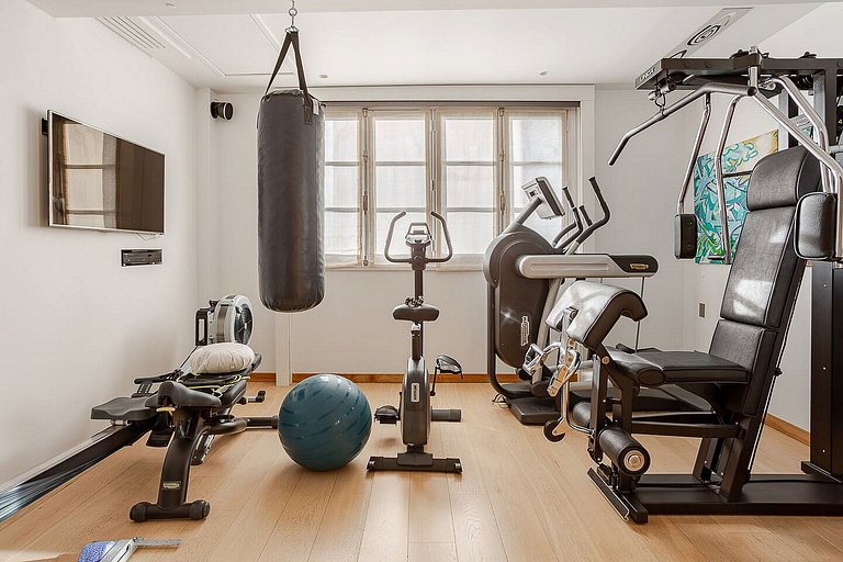 Par134 - Stunning apartment in St Germain des Prés