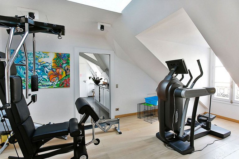 Par134 - Stunning apartment in St Germain des Prés