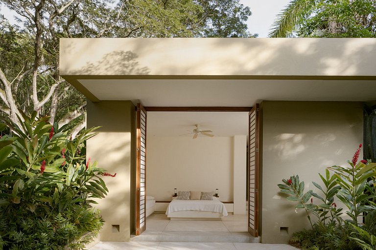 Anp005 – House surrounded by nature in Mesa de Yeguas