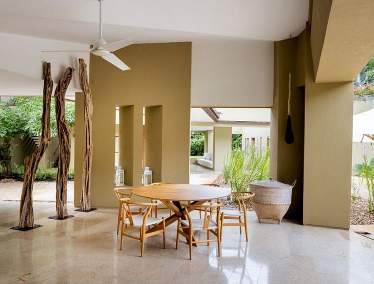 Anp081 – Casa moderna con piscina en Mesa de Yeguas