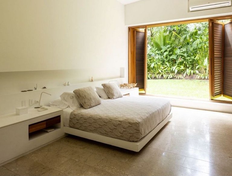 Anp081 – Casa moderna com piscina em Mesa de Yeguas