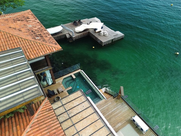 Ang064 - Luxury oceanfront villa in Angra os Reis