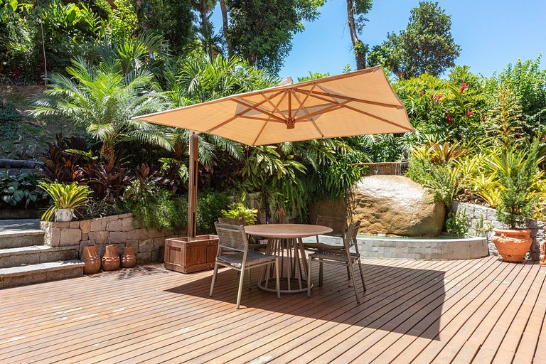 Ang064 - Luxury oceanfront villa in Angra os Reis
