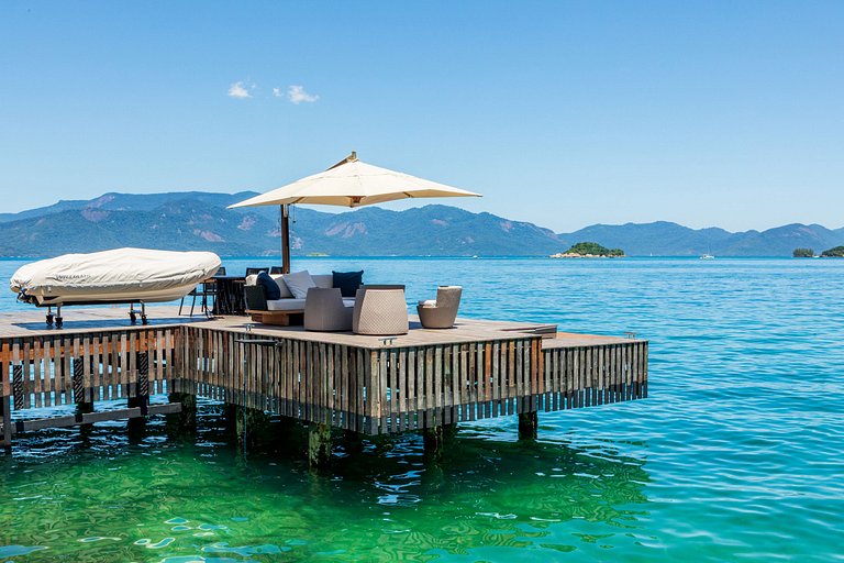 Ang064 - Maison de luxe en bord de mer à Angra dos Reis