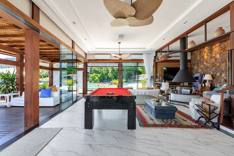 Ang064 - Luxury oceanfront villa in Angra os Reis
