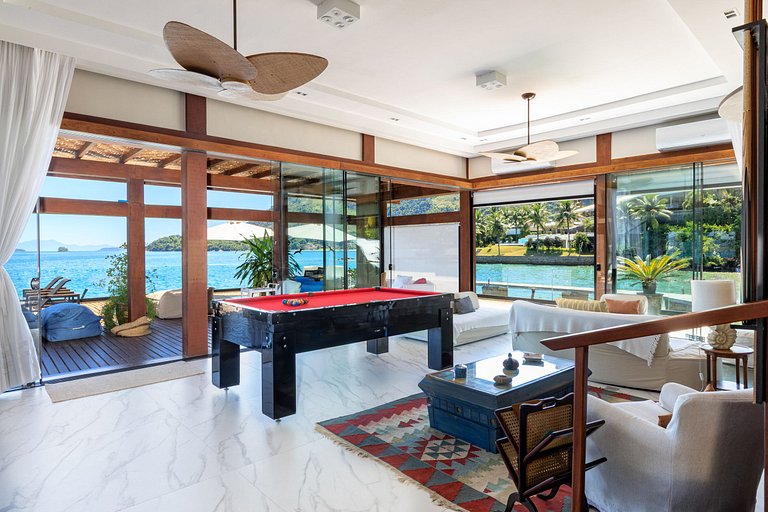 Ang064 - Luxury oceanfront villa in Angra os Reis