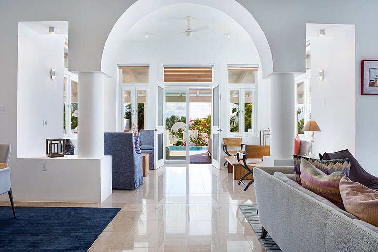 Aia007 – Modern villa with pool in West End, Anguilla