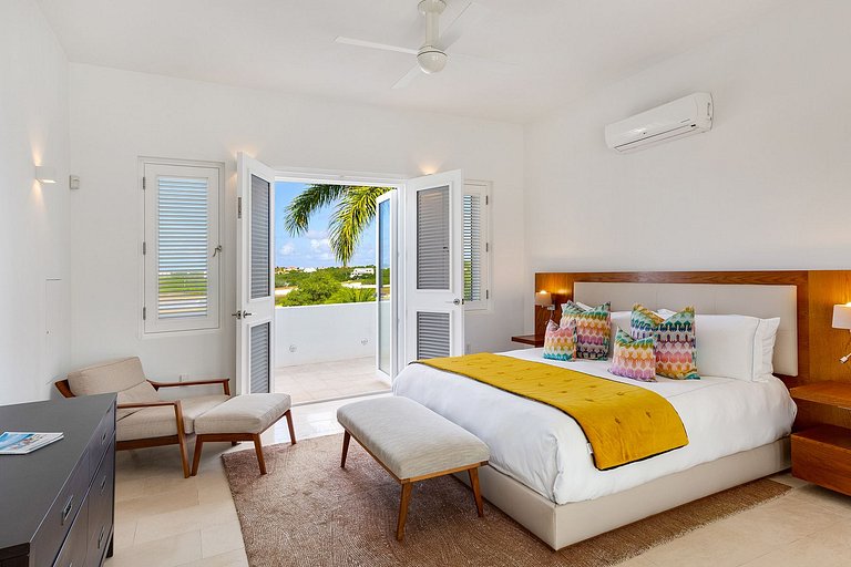 Aia007 – Modern villa with pool in West End, Anguilla