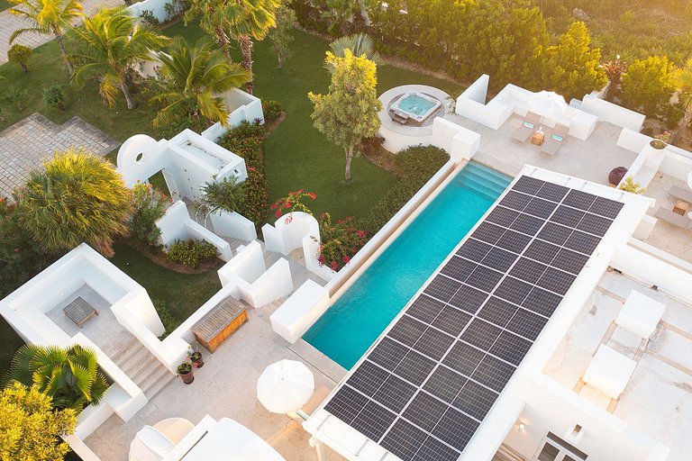 Aia007 – Modern villa with pool in West End, Anguilla
