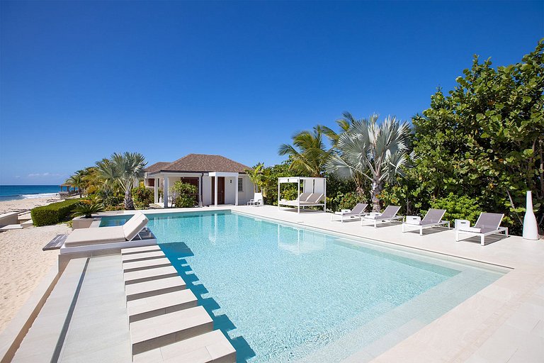 Sxm002 – Villa moderne en bord de mer à Baie Longue Beach
