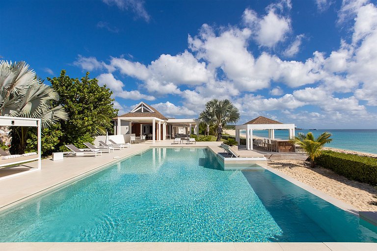 Sxm002 – Villa moderne en bord de mer à Baie Longue Beach