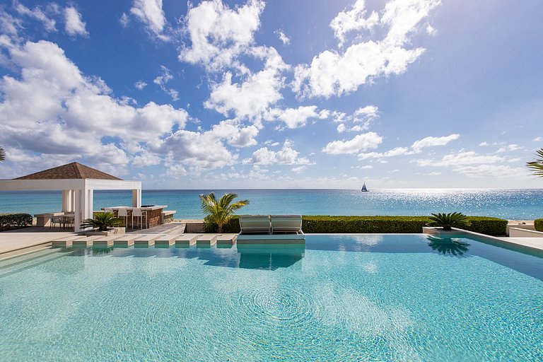 Sxm002 – Villa moderne en bord de mer à Baie Longue Beach