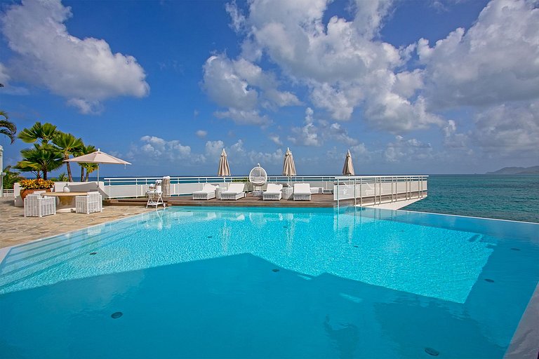 Sxm003 – Ultra-luxury villa with pool on Baie Rouge Beach