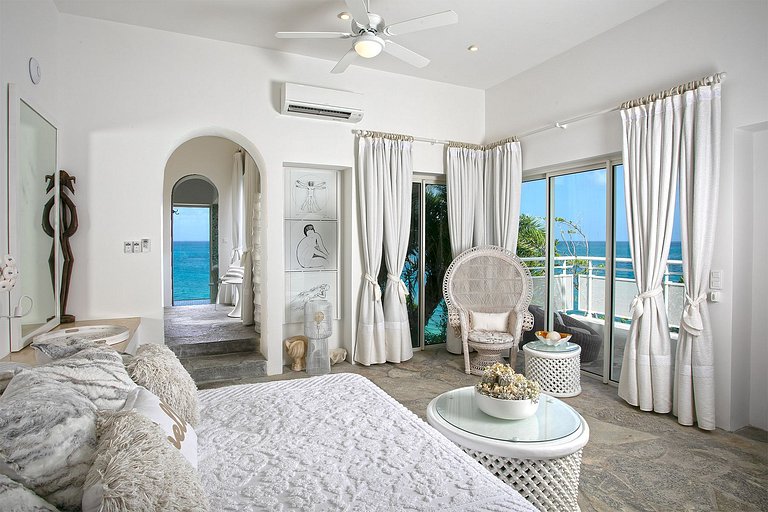 Sxm003 – Ultra-luxury villa with pool on Baie Rouge Beach