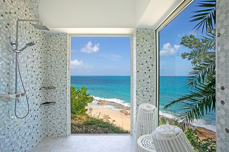 Sxm003 – Ultra-luxury villa with pool on Baie Rouge Beach