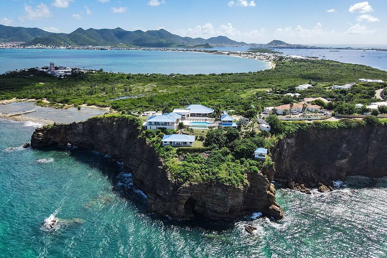 Sxm005 – Oceanview villa above Baie Rouge Beach