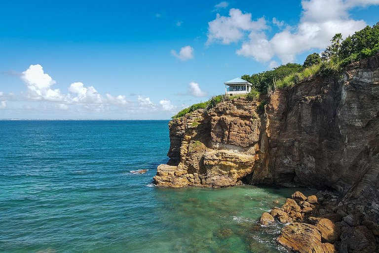 Sxm005 – Villa con vista al mar sobre Baie Rouge Beach