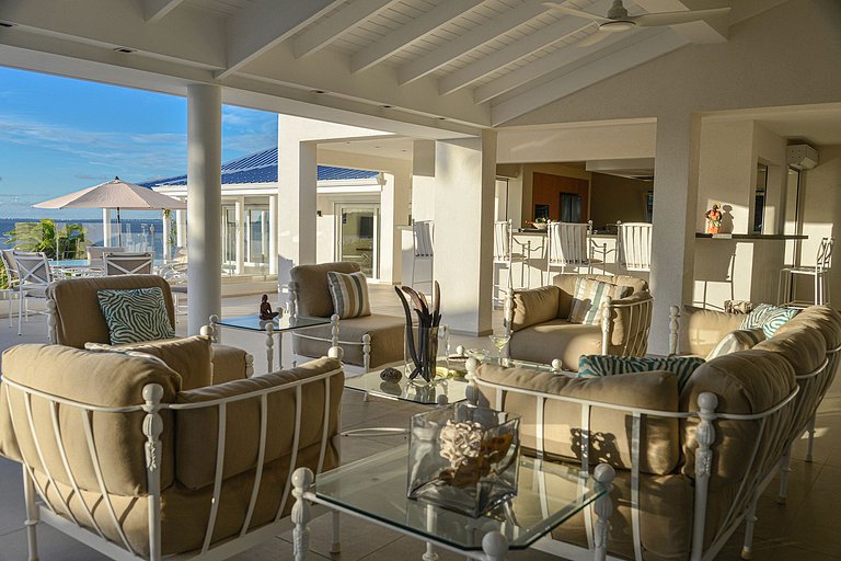 Sxm005 – Villa avec vue sur mer à Baie Rouge Beach