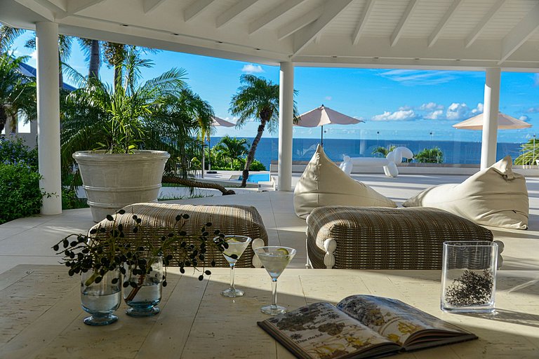Sxm005 – Oceanview villa above Baie Rouge Beach