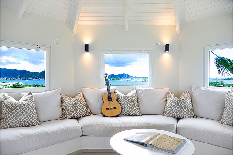 Sxm005 – Villa com vista para o mar em Baie Rouge Beach