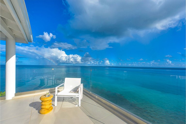 Sxm005 – Oceanview villa above Baie Rouge Beach