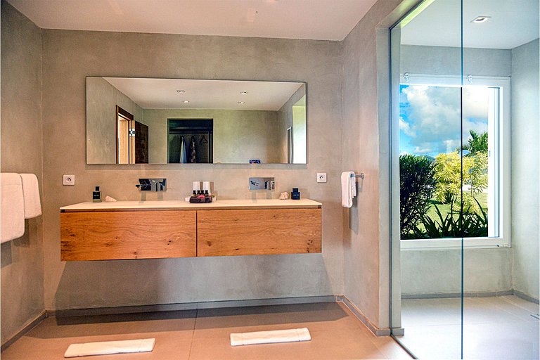 Sxm005 – Villa con vista al mar sobre Baie Rouge Beach