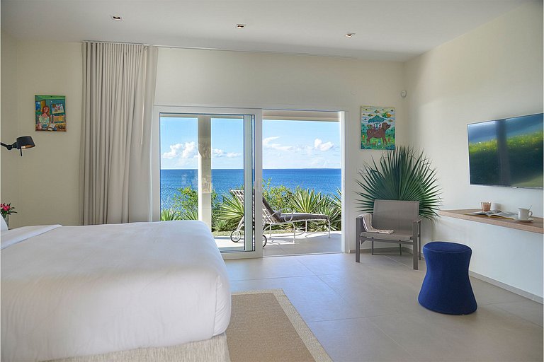 Sxm005 – Oceanview villa above Baie Rouge Beach