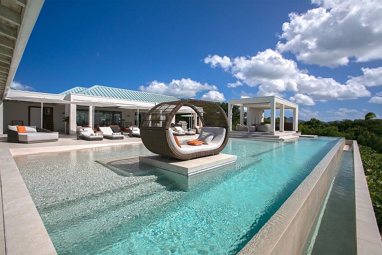 Sxm007 – Stylish sea-view villa with pool in Terres Basses