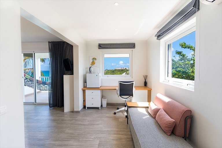 Sxm008 – Villa avec vue mer et jardin à Baie Rouge Beach