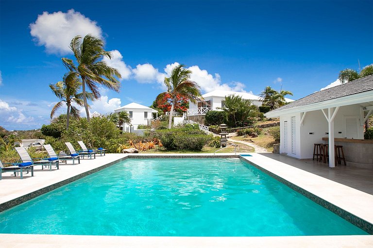 Sxm009 – Villa élégante avec vue mer à Baie Rouge Beach