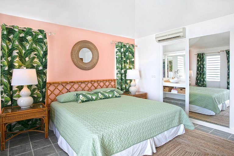Sxm009 – Elegant sea-view villa near Baie Rouge Beach