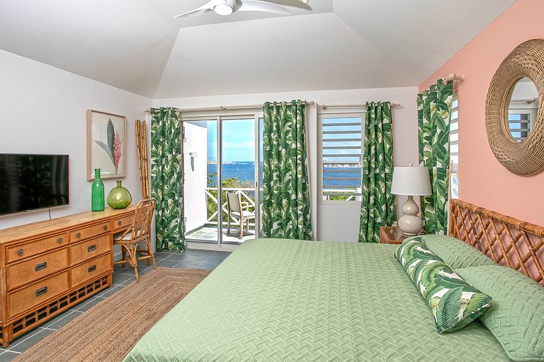 Sxm009 – Villa élégante avec vue mer à Baie Rouge Beach