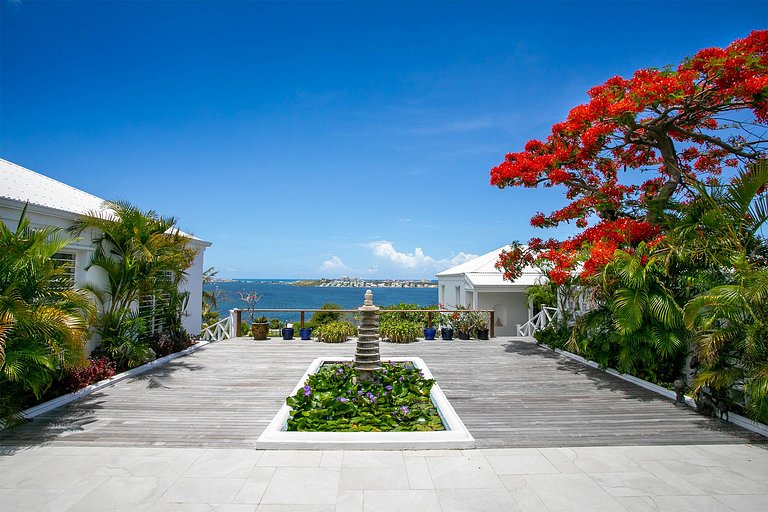 Sxm009 – Elegant sea-view villa near Baie Rouge Beach