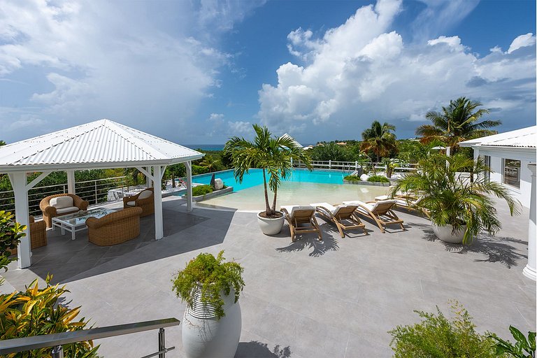 Sxm010 – Villa moderne avec vue mer sur la plage de Plum Bay