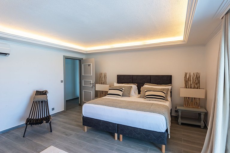 Sxm010 – Villa moderne avec vue mer sur la plage de Plum Bay