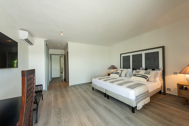 Sxm010 – Villa moderna con vista al mar en la playa Plum Bay