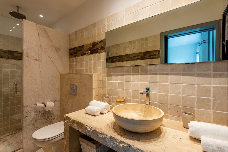 Sxm010 – Villa moderna com vista mar na praia Plum Bay