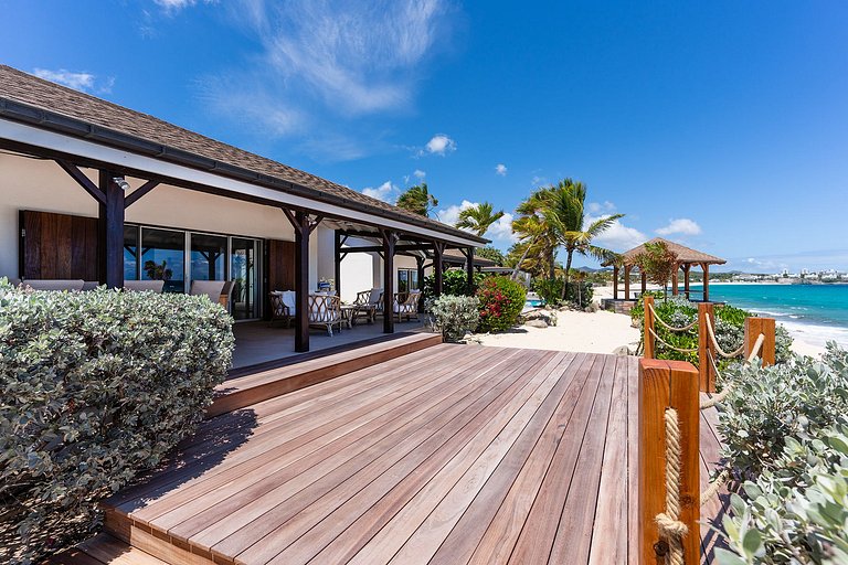 Sxm011 – Acogedora villa frente al mar en Baie Longue Beach
