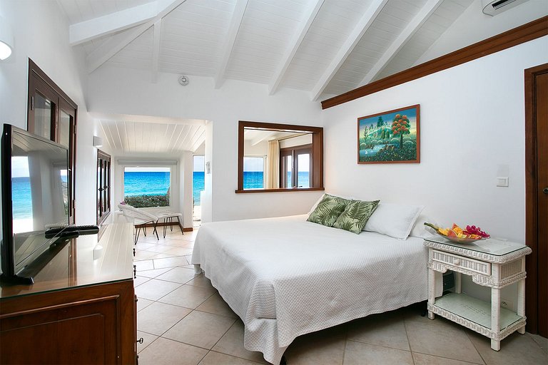 Sxm011 – Aconchegante villa à beira-mar na praia Baie Longue