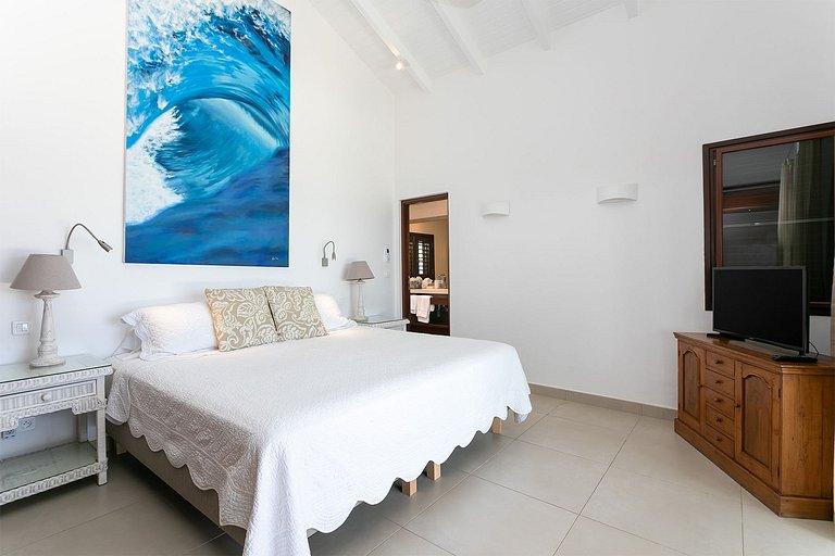 Sxm011 – Charming beachfront villa on Baie Longue Beach