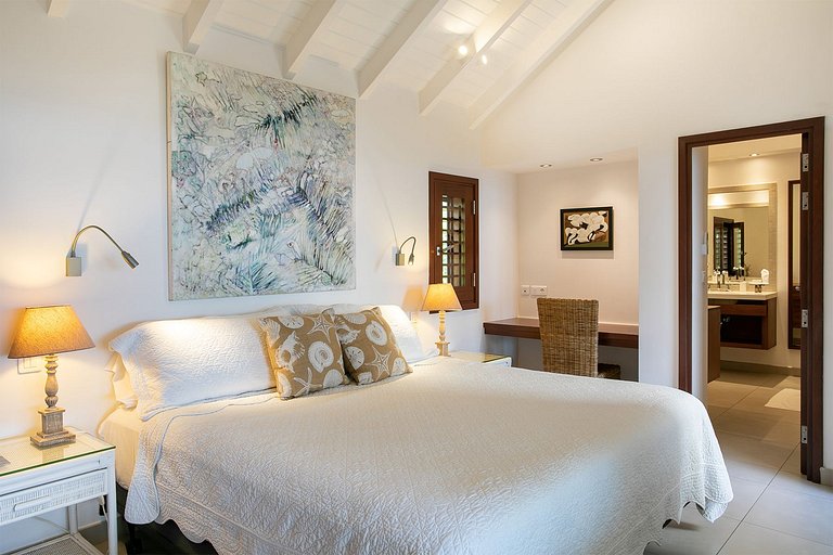 Sxm011 – Charming beachfront villa on Baie Longue Beach
