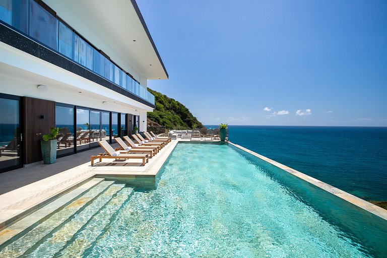 Sxm012 – Oceanfront luxury villa in Indigo Bay