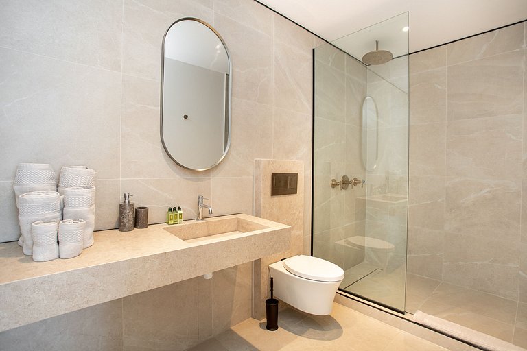 Sxm012 – Oceanfront luxury villa in Indigo Bay