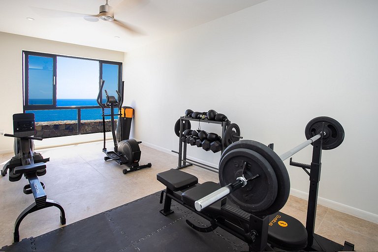 Sxm012 – Oceanfront luxury villa in Indigo Bay