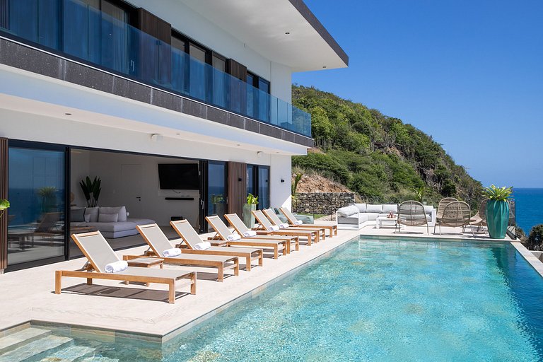 Sxm012 – Oceanfront luxury villa in Indigo Bay