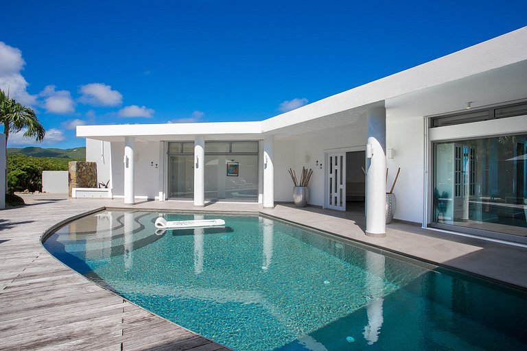 Sxm014 – Villa com vista panorâmica e piscina em Oyster Pond