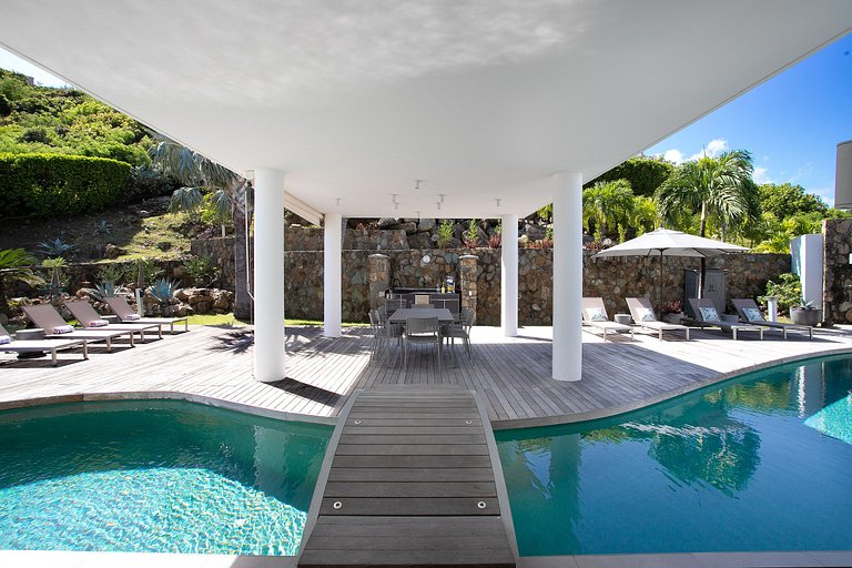 Sxm014 – Villa con vista panorámica y piscina en Oyster Pond