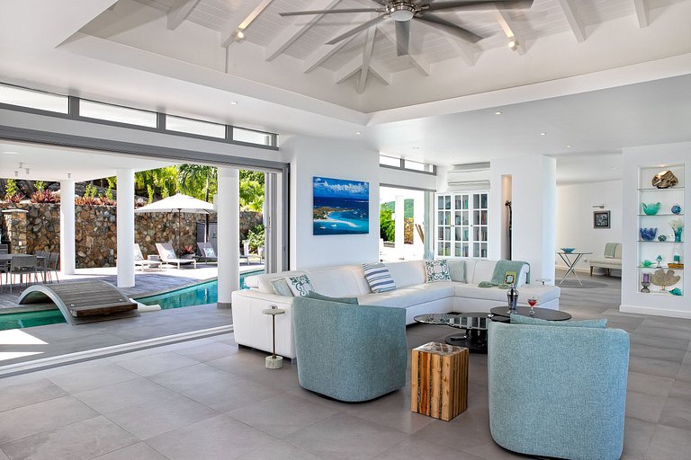 Sxm014 – Panoramic-view villa with pool in Oyster Pond