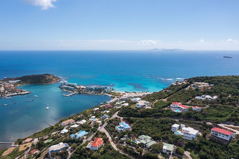 Sxm014 – Panoramic-view villa with pool in Oyster Pond